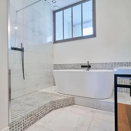 Appartement Luxueux Haussmannien - Lille - Parking Prive *